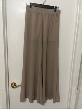 Miss Avenue beige Flowing Palazzo Pants